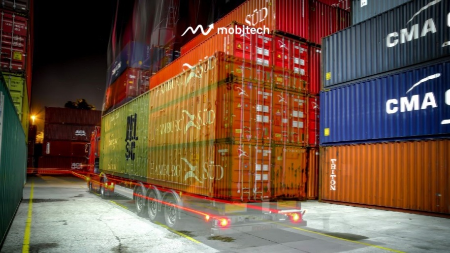 Kumpulan Kontainer Logistik