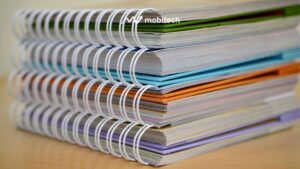 tumpukan buku dokumen
